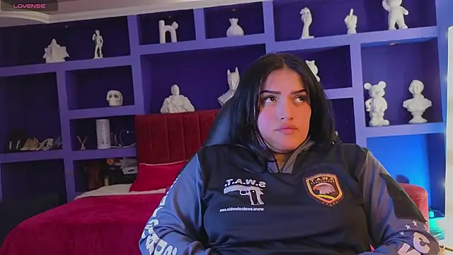 sari belle online show from 11-14-25, 11:19