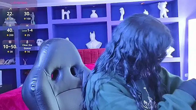 sari belle online show from 10-27-25, 10:33