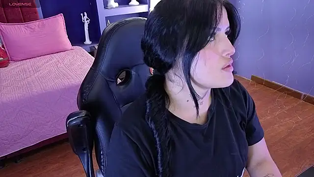 sari belle online show from 12-15-25, 08:58