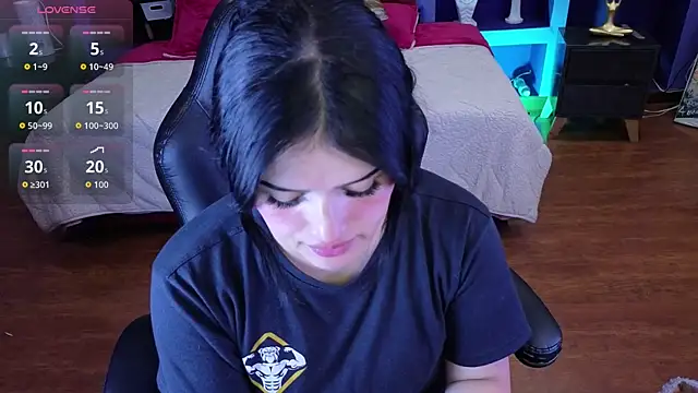 sari belle online show from 11-18-25, 08:23