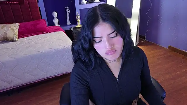 sari belle online show from 11-25-25, 08:42