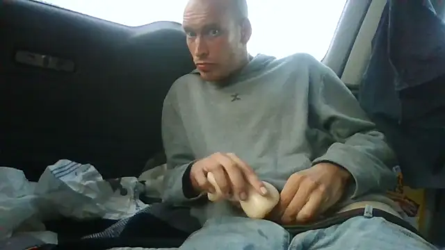 Snapshot of Leshok chatting on 09-11-25, 01:55 Leshok online show from 09-11-25, 01:55