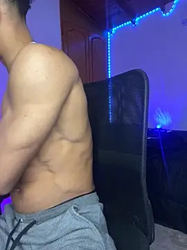 RickKrong  online show from 10-12-25, 03:08