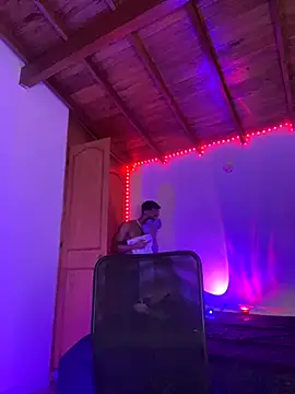 RickKrong  online show from 09-18-25, 05:43