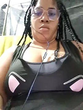 Big ass submissive online show from 04-09-26, 04:14