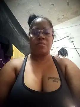 Big ass submissive online show from 12-03-25, 01:32