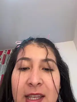 evelyn 1702 online show from 10-13-25, 08:32