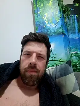 welcome-to-the-jungle online show from 03-18-26, 09:48