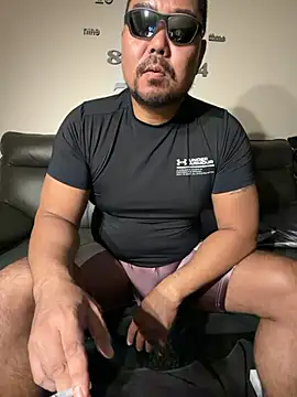 Snapshot of jack_jay0103 chatting on 10-10-25, 02:29 jack jay0103 online show from 10-10-25, 02:29