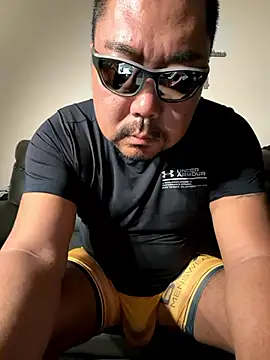 Snapshot of jack_jay0103 chatting on 10-14-25, 11:44 jack jay0103 online show from 10-14-25, 11:44