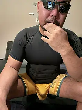 Snapshot of jack_jay0103 chatting on 10-31-25, 12:02 jack jay0103 online show from 10-31-25, 12:02