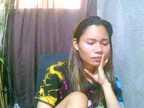 Snapshot of Sweeetgurll chatting on 06-03-26, 12:22 Sweeetgurll online show from 06-03-26, 12:22