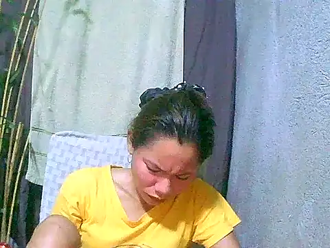 Sweeetgurll online show from 04-25-26, 01:36
