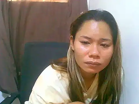 Snapshot of Sweeetgurll chatting on 06-07-26, 11:10 Sweeetgurll online show from 06-07-26, 11:10