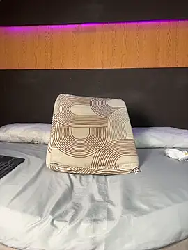 Alexia  cox online show from 03-08-26, 03:43