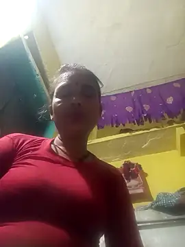 Snapshot of Monika_thakurr chatting on 10-04-25, 09:38 Monika thakurr online show from 10-04-25, 09:38