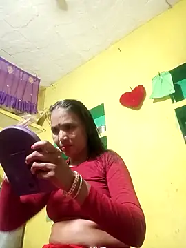 Snapshot of Monika_thakurr chatting on 09-29-25, 04:01 Monika thakurr online show from 09-29-25, 04:01