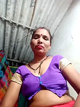 Snapshot of Monika_thakurr chatting on 09-18-25, 08:45 Monika thakurr online show from 09-18-25, 08:45