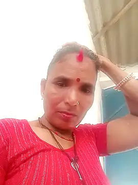 Snapshot of Monika_thakurr chatting on 09-15-25, 08:26 Monika thakurr online show from 09-15-25, 08:26