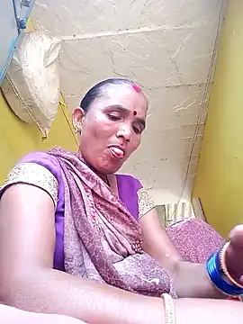 Snapshot of Monika_thakurr chatting on 09-20-25, 08:41 Monika thakurr online show from 09-20-25, 08:41