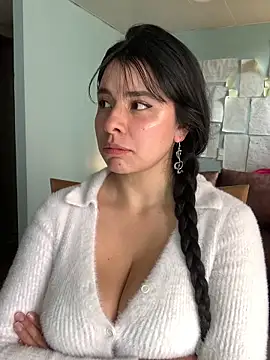 Canneela online show from 10-28-25, 07:13