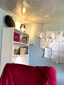 Canneela online show from 09-26-25, 03:41