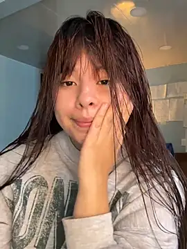 Canneela online show from 04-19-26, 03:13