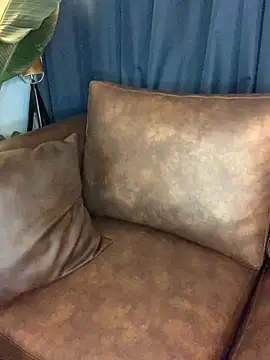 Canneela online show from 09-30-25, 04:13