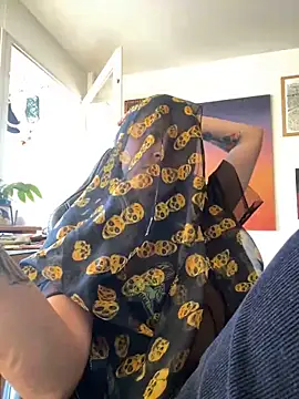 PuraTinta miau online show from 11-18-25, 03:15