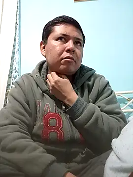 Snapshot of rgh11 chatting on 12-02-25, 05:53 rgh11 online show from 12-02-25, 05:53