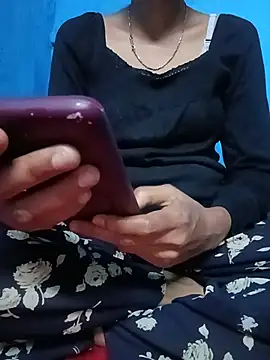 Snapshot of ruchigoutam chatting on 06-18-26, 06:02 ruchigoutam online show from 06-18-26, 06:02