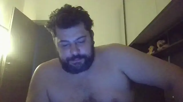 Snapshot of giuseppelovisi85 chatting on 10-10-25, 06:25 giuseppelovisi85 online show from 10-10-25, 06:25