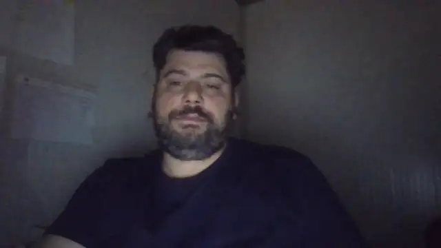 Snapshot of giuseppelovisi85 chatting on 09-28-25, 12:06 giuseppelovisi85 online show from 09-28-25, 12:06