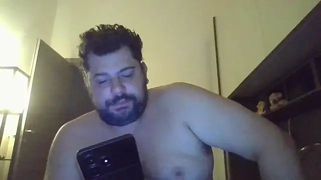 Snapshot of giuseppelovisi85 chatting on 09-25-25, 05:46 giuseppelovisi85 online show from 09-25-25, 05:46