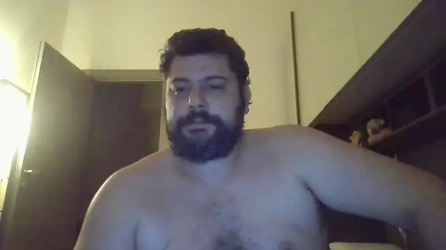 Snapshot of giuseppelovisi85 chatting on 10-14-25, 07:03 giuseppelovisi85 online show from 10-14-25, 07:03