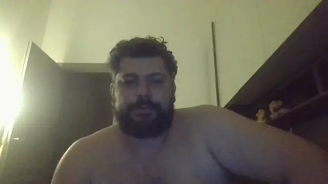 Snapshot of giuseppelovisi85 chatting on 10-07-25, 11:39 giuseppelovisi85 online show from 10-07-25, 11:39