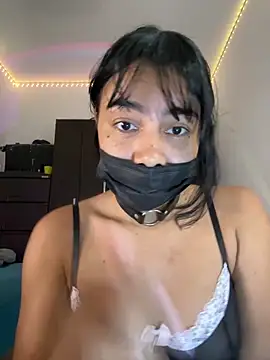 Snapshot of Kyra__Rose chatting on 02-22-26, 09:05 Kyra Rose online show from 02-22-26, 09:05