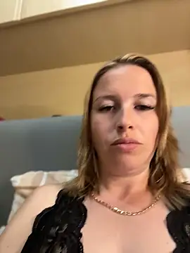 Snapshot of amberrose094 chatting on 05-03-26, 07:17 amberrose094 online show from 05-03-26, 07:17