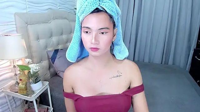 Patricia Anderson online show from 11-08-25, 03:32