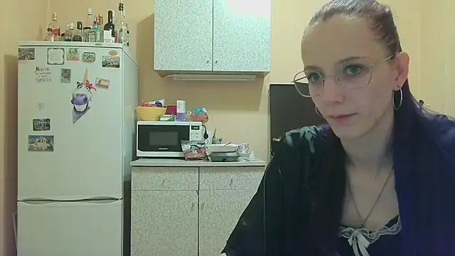 Lucy Divine online show from 09-27-25, 10:27