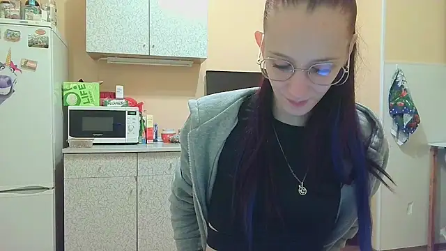 Lucy Divine online show from 10-01-25, 03:16
