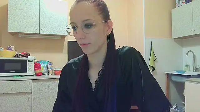 Lucy Divine online show from 09-19-25, 07:07