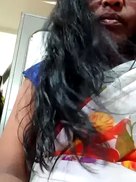 Snapshot of hotmahitha chatting on 05-30-26, 01:39 hotmahitha online show from 05-30-26, 01:39