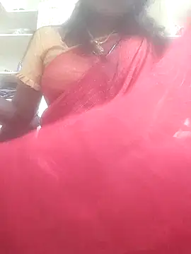 Snapshot of hotmahitha chatting on 05-11-26, 05:32 hotmahitha online show from 05-11-26, 05:32
