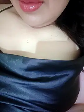 Julyy08 online show from 04-14-26, 02:33