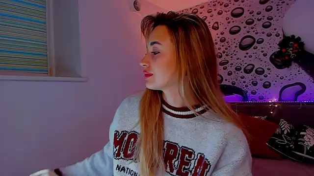 AlexaWilds online show from 12-21-25, 06:26