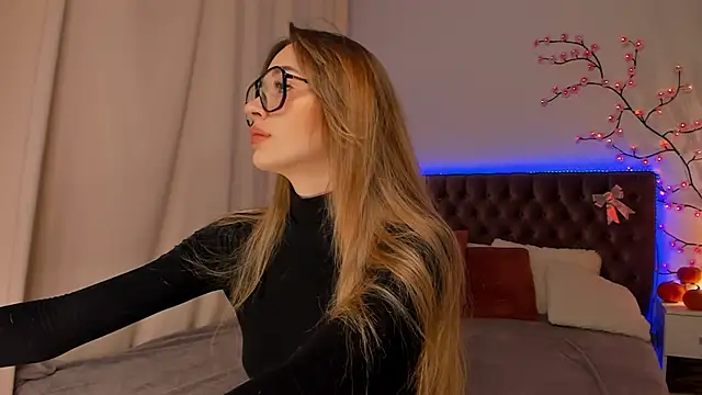 AlexaWilds online show from 11-02-25, 06:18