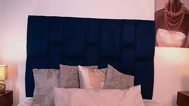 naya velbet online show from 02-18-26, 01:36