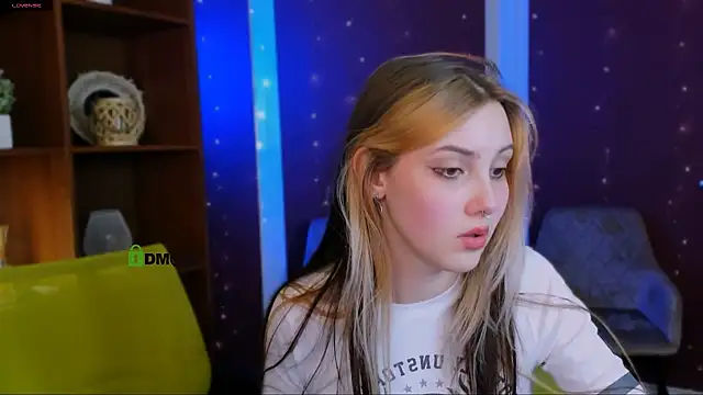 aria moo online show from 11-20-25, 07:36