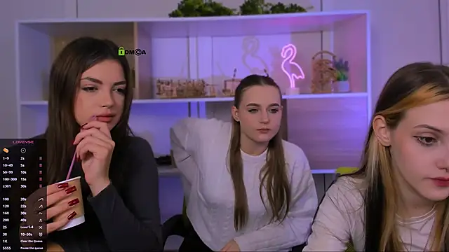 aria moo online show from 09-19-25, 08:29